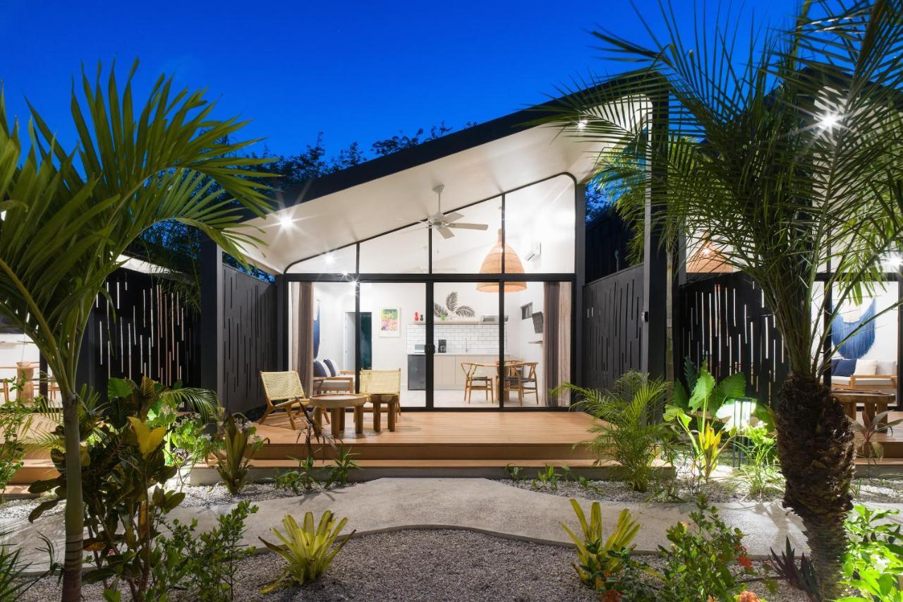 Favela Chic Tamarindo - Adults Only Apartment Exterior foto