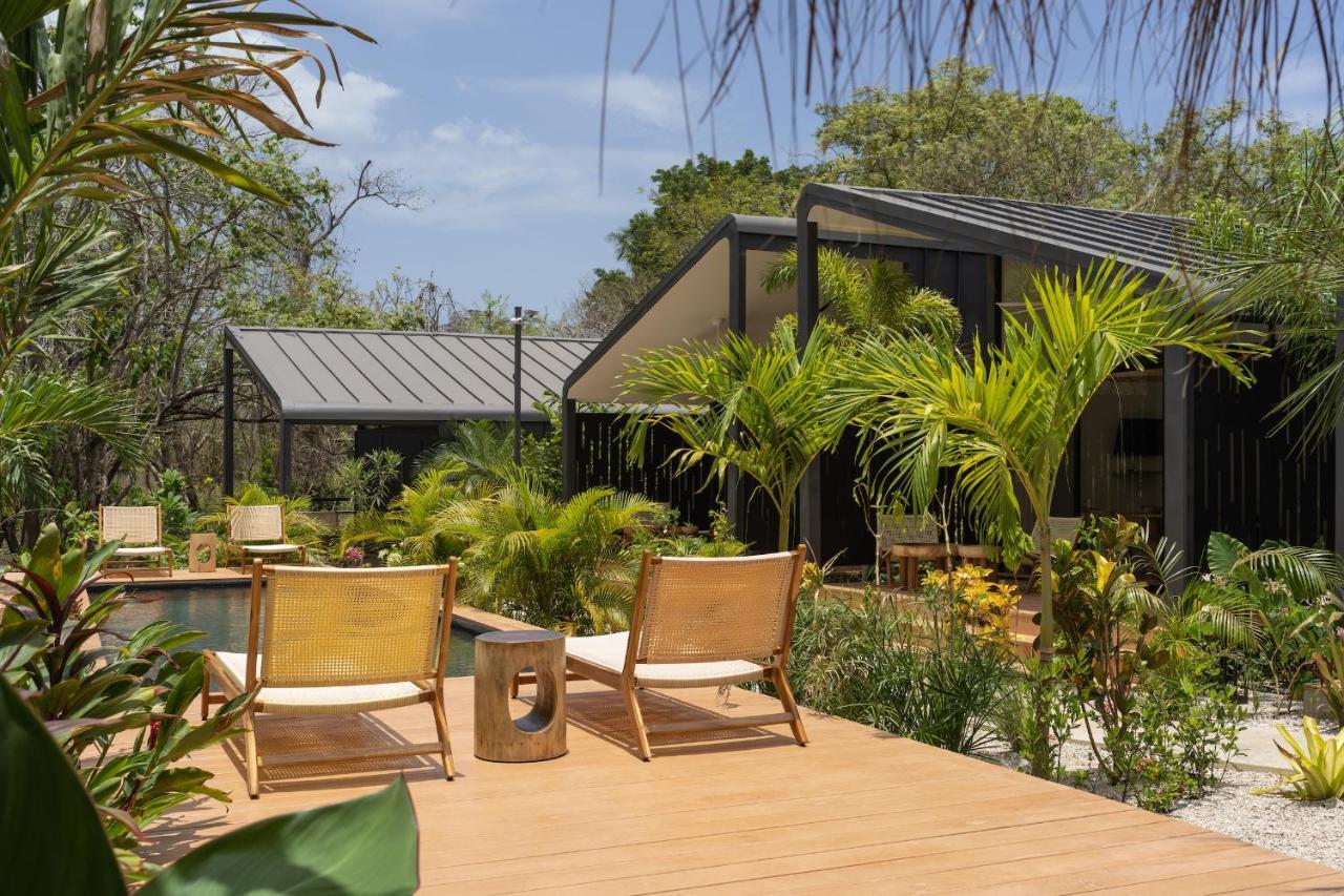 Favela Chic Tamarindo - Adults Only Apartment Exterior foto